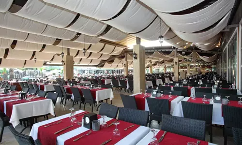 هتل کلاب یالی ریزورت کوش آداسی هتل کلاب یالی ریزورت کوش آداسی